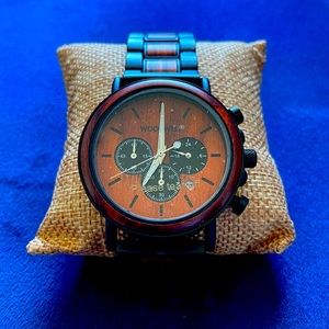 WoodWelt Rustic Men’s Wristwatch